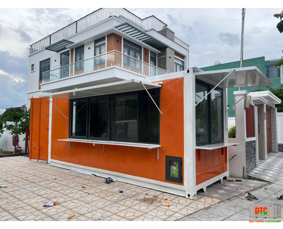 Container cafe 20 feet